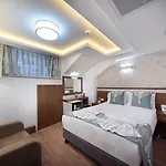 Hotel Lika