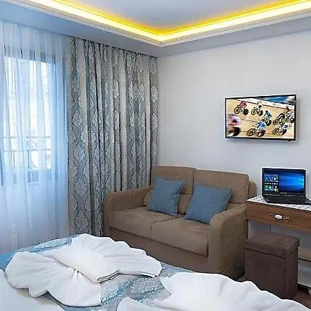 Lika 3* Estambul