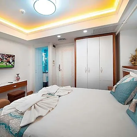 Lika Hotel 3*