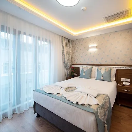 Lika İstanbul