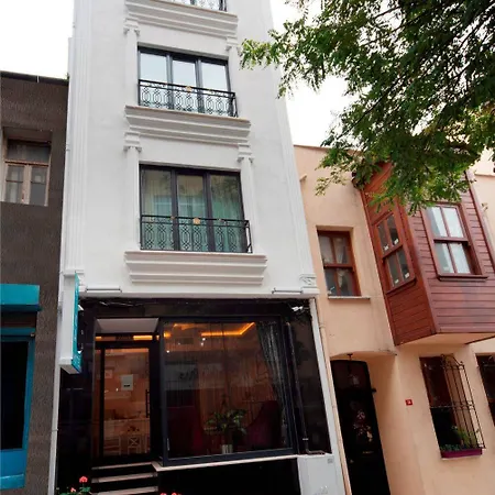 Lika 3* İstanbul
